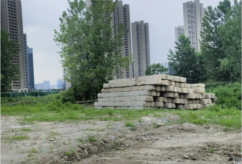 剛剛，設備進場(chǎng)，江北(běi)金(jīn)陵中學即将開(kāi)建！