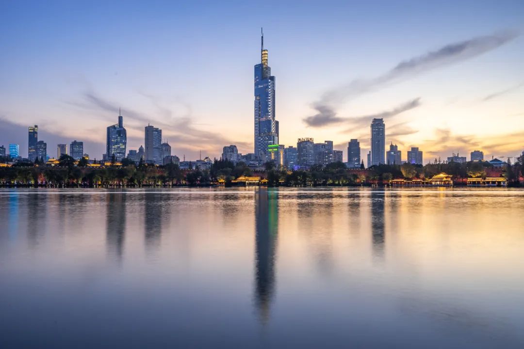 南(nán)京上(shàng)周（ 08月(yuè)04日(rì)-08月(yuè)10日(rì)）新房(fáng)成交277套，二手房(fáng)1520套，漲價房(fáng)源487套